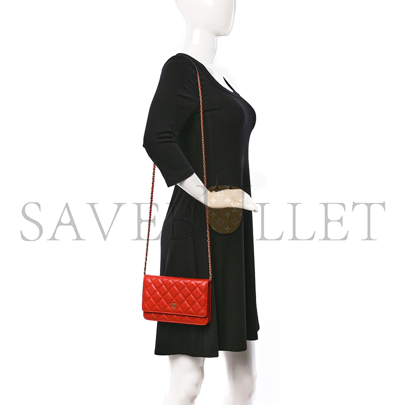 CHANEL CAVIAR QUILTED WALLET ON CHAIN WOC RED  (19*13*4cm)